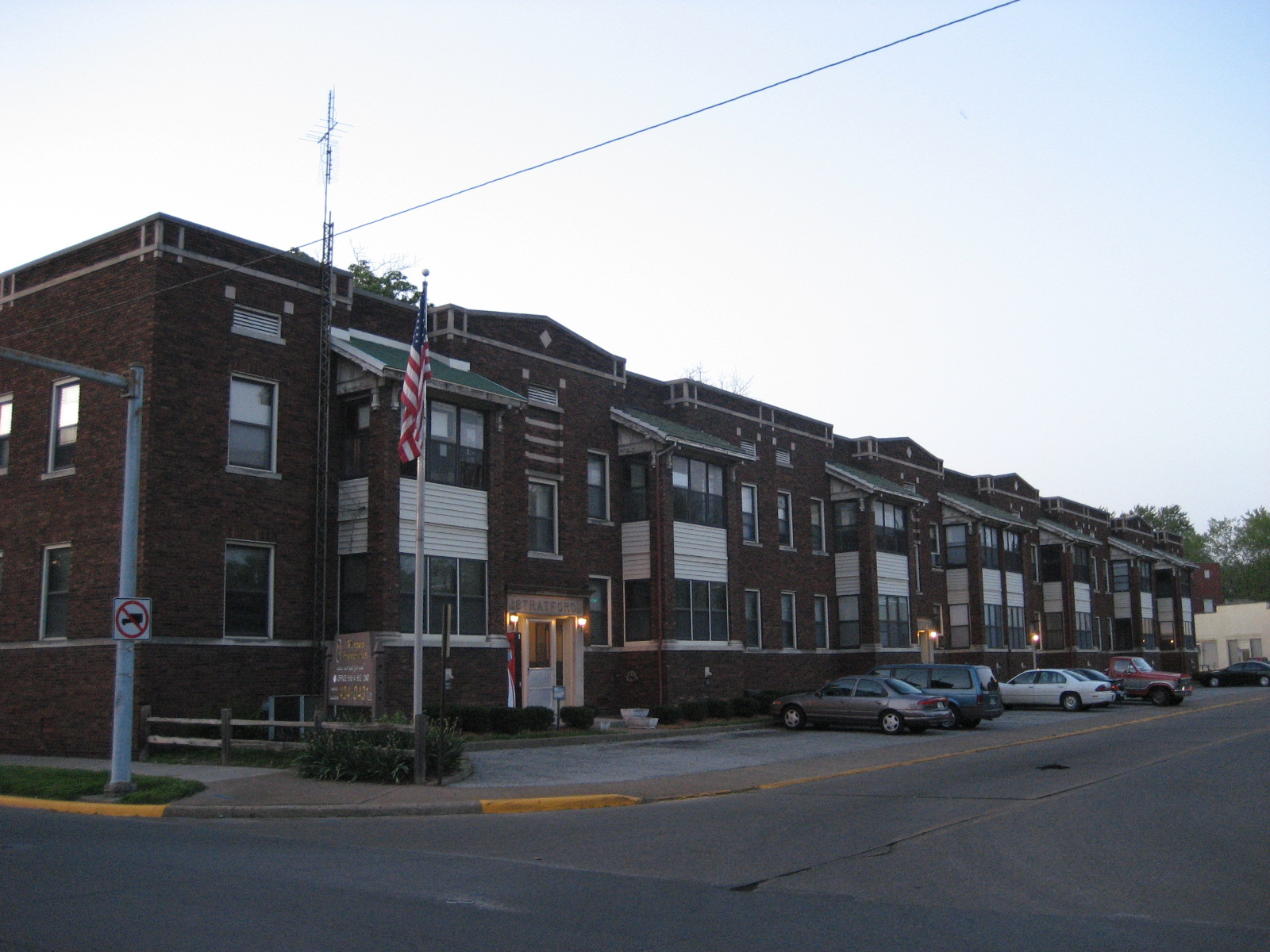 Stratford Apartments